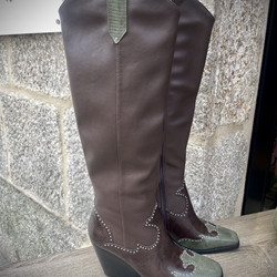 Bota Noa Harmon marrón puntera verde - Imagen 1