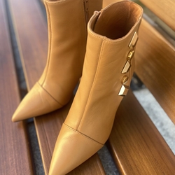 Botín Angari 47060-98 MANILA tachas camel - Imagen 2