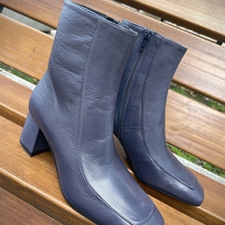 Botin Angari 54400-59 MIRTA azul marino - Imagen 2