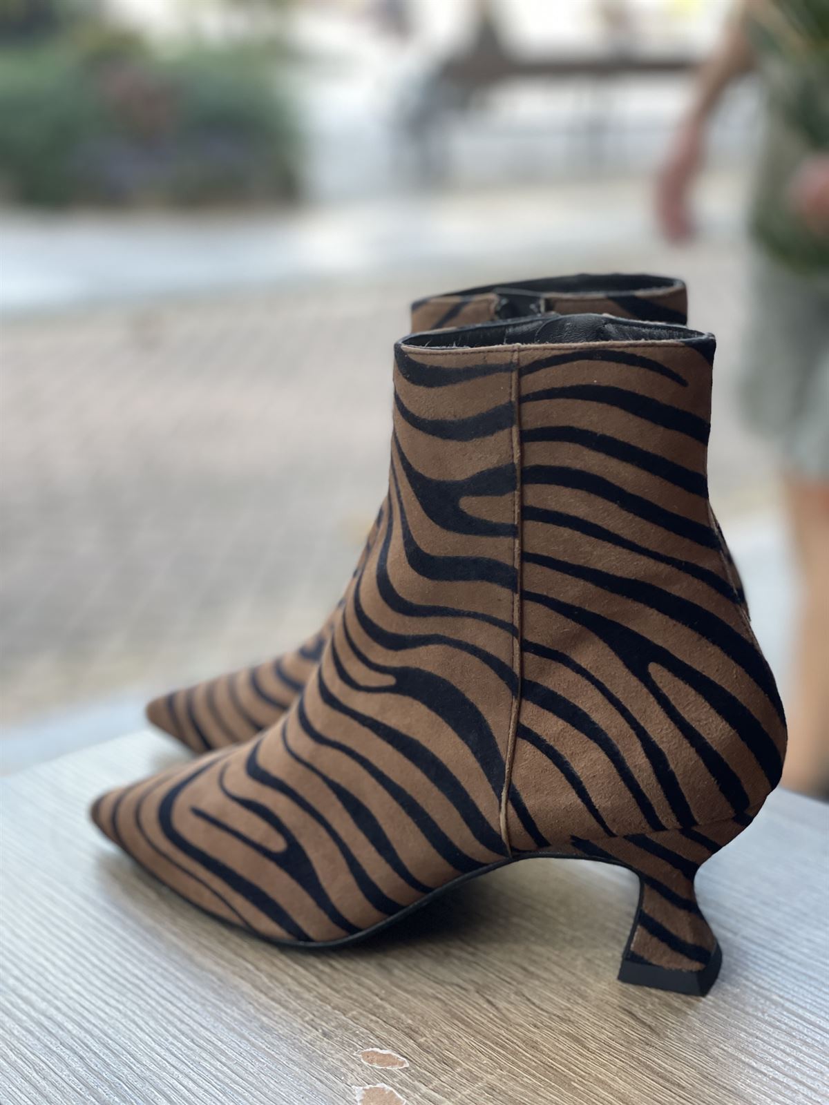 Botines angari deals