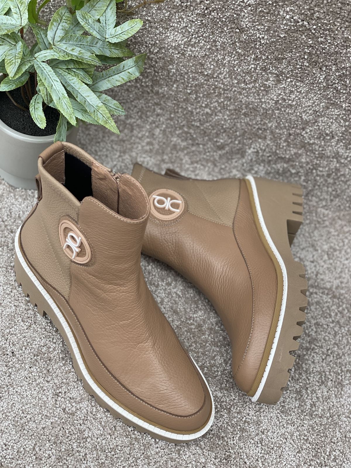 Botín Dibia by Ezzio 53009 napa CARAMEL - Imagen 3