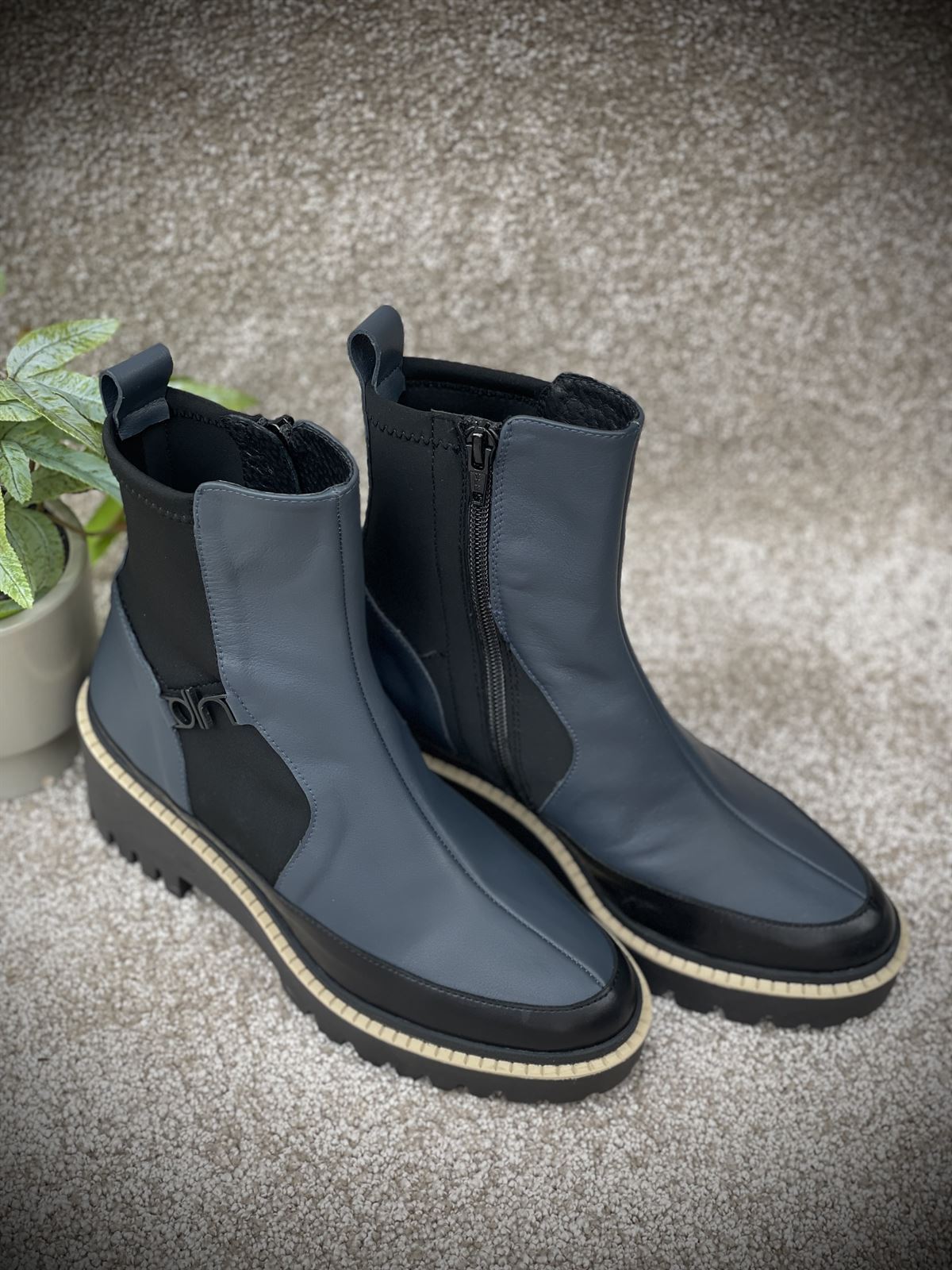 Botín Dibia by Ezzio napa azul marino - Imagen 5