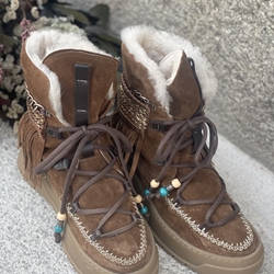 Botín Nemonic 2301 BOHO flecos camel - Imagen 2