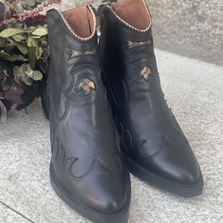 Botin Nemonic Campero 2353 Sauvage negro - Imagen 1