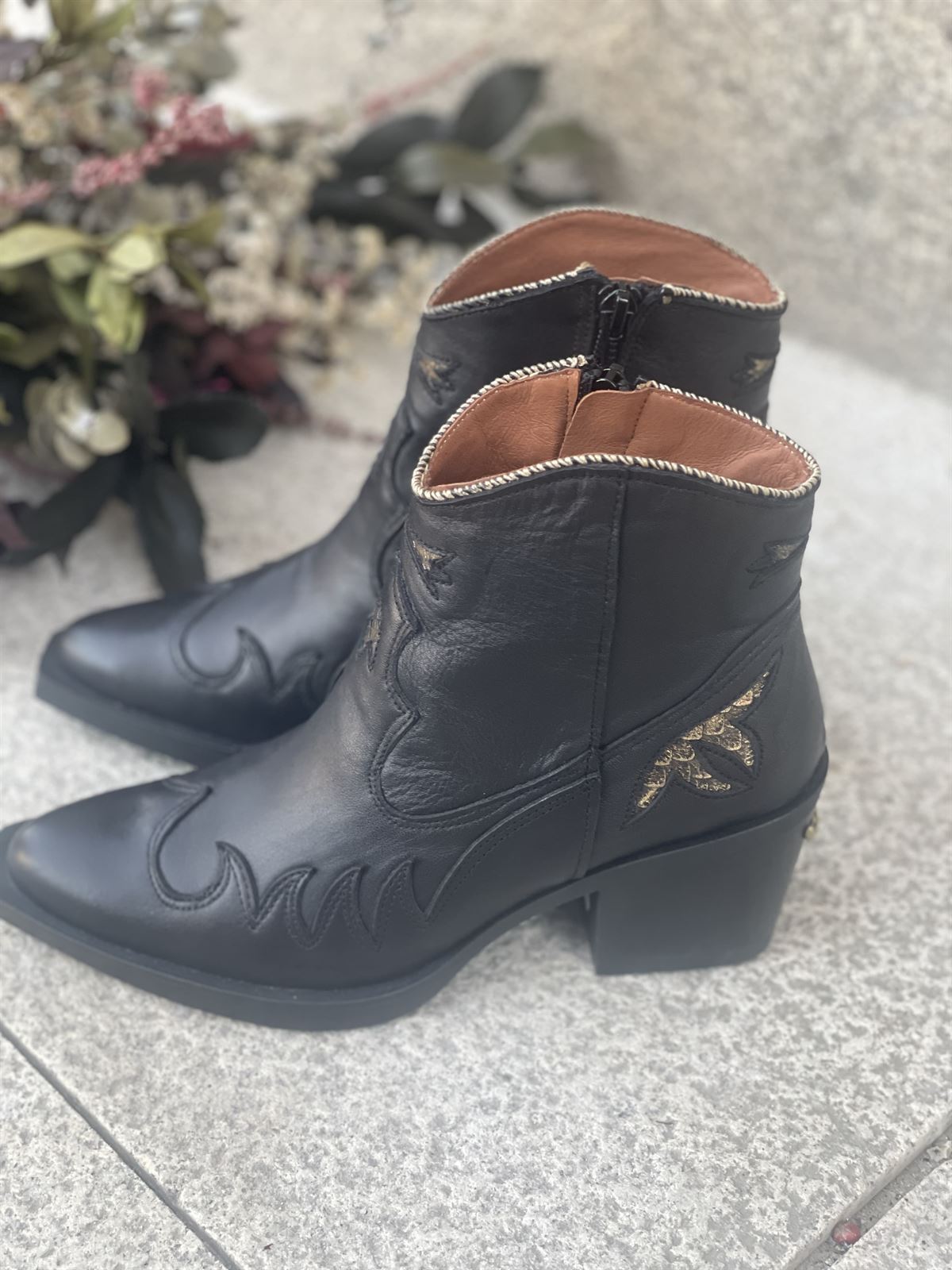 Botin Nemonic Campero 2353 Sauvage negro - Imagen 4