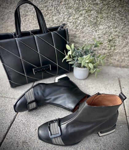 Botín Nemonic detalle pieza negro - Imagen 2