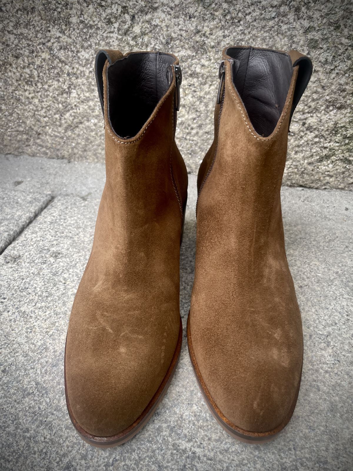 Botín Plumers campero camel | Volvoreta Tui