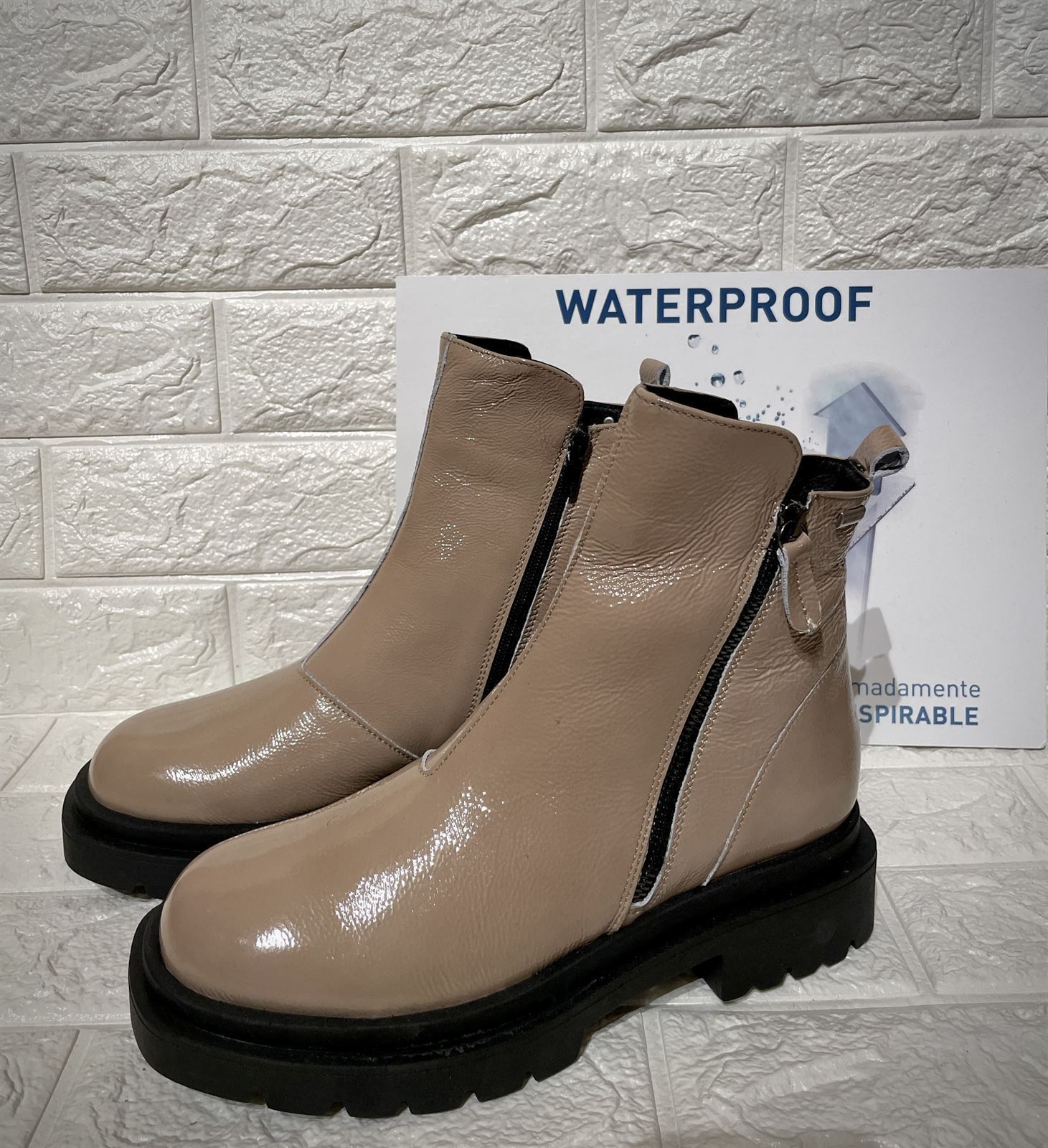 Botin Rizzoli nude charol waterproof - Imagen 3