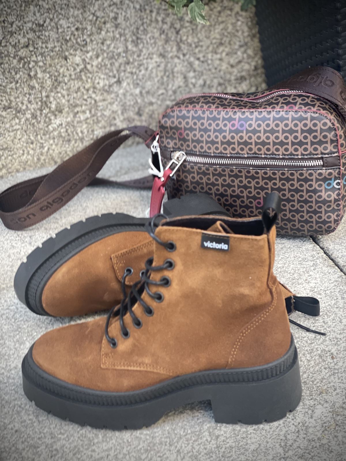 Botin VICTORIA cordones camel - Imagen 3