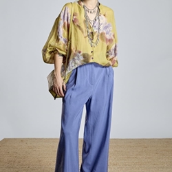 Camisa Alba Conde 2314-426-60 VERDE OLIVA CON ESTAMPADO FLORAL - Imagen 2