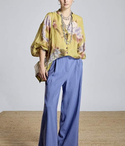 Camisa Alba Conde 2314-426-60 VERDE OLIVA CON ESTAMPADO FLORAL - Imagen 2