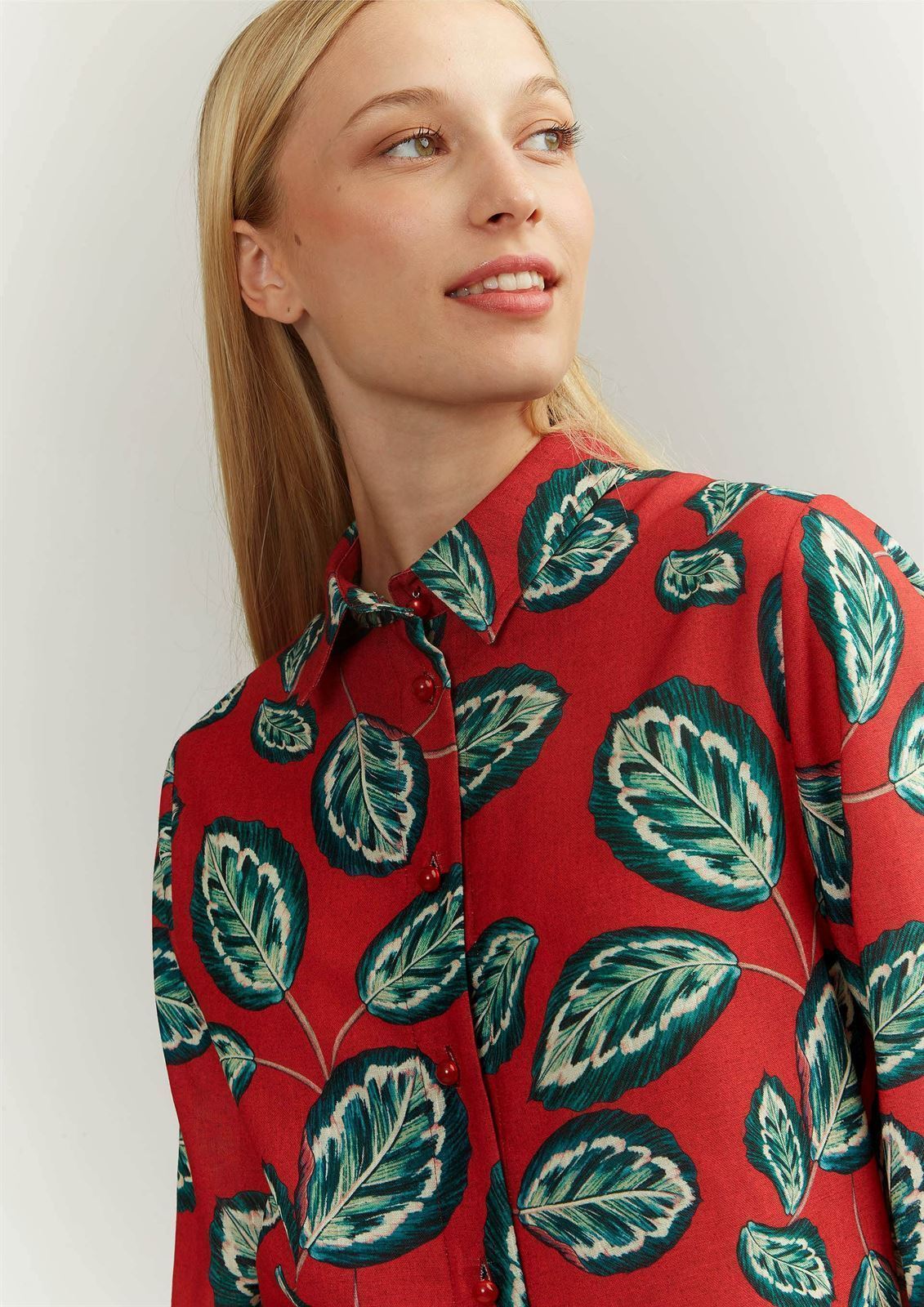 Camisa Alba Conde hojas roja - Imagen 1