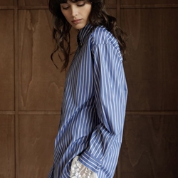 CAMISA CLÁSICA  IndI & Cold PUÑOS DE ENCAJE azul blanco azul - Imagen 1