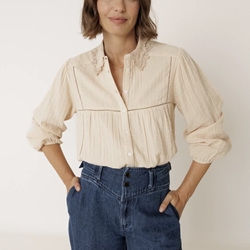 Camisa Indi & Cold  AD830 CUELLO CROCHET color petalo - Imagen 1