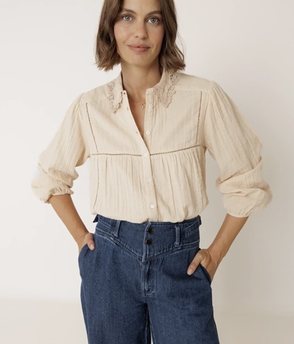 Camisa Indi & Cold  AD830 CUELLO CROCHET color petalo - Imagen 1