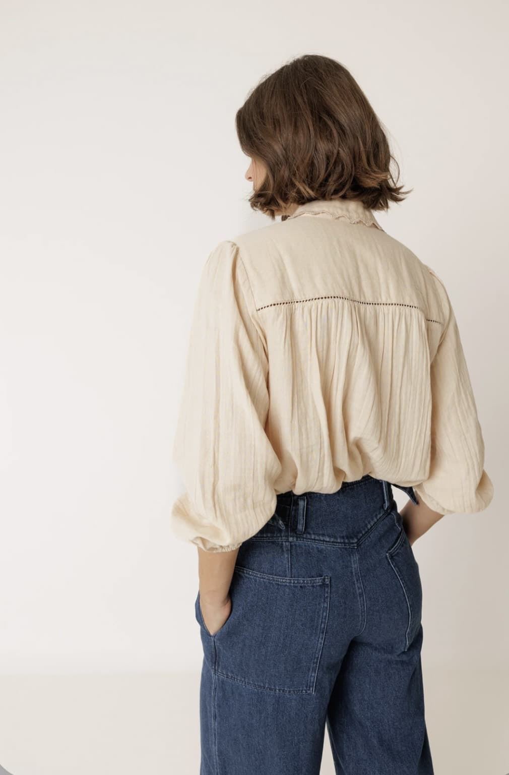 Camisa Indi & Cold  AD830 CUELLO CROCHET color petalo - Imagen 3