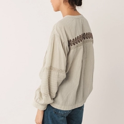 Camisa Indi & Cold bordado etnico KI220  piedra - Imagen 2