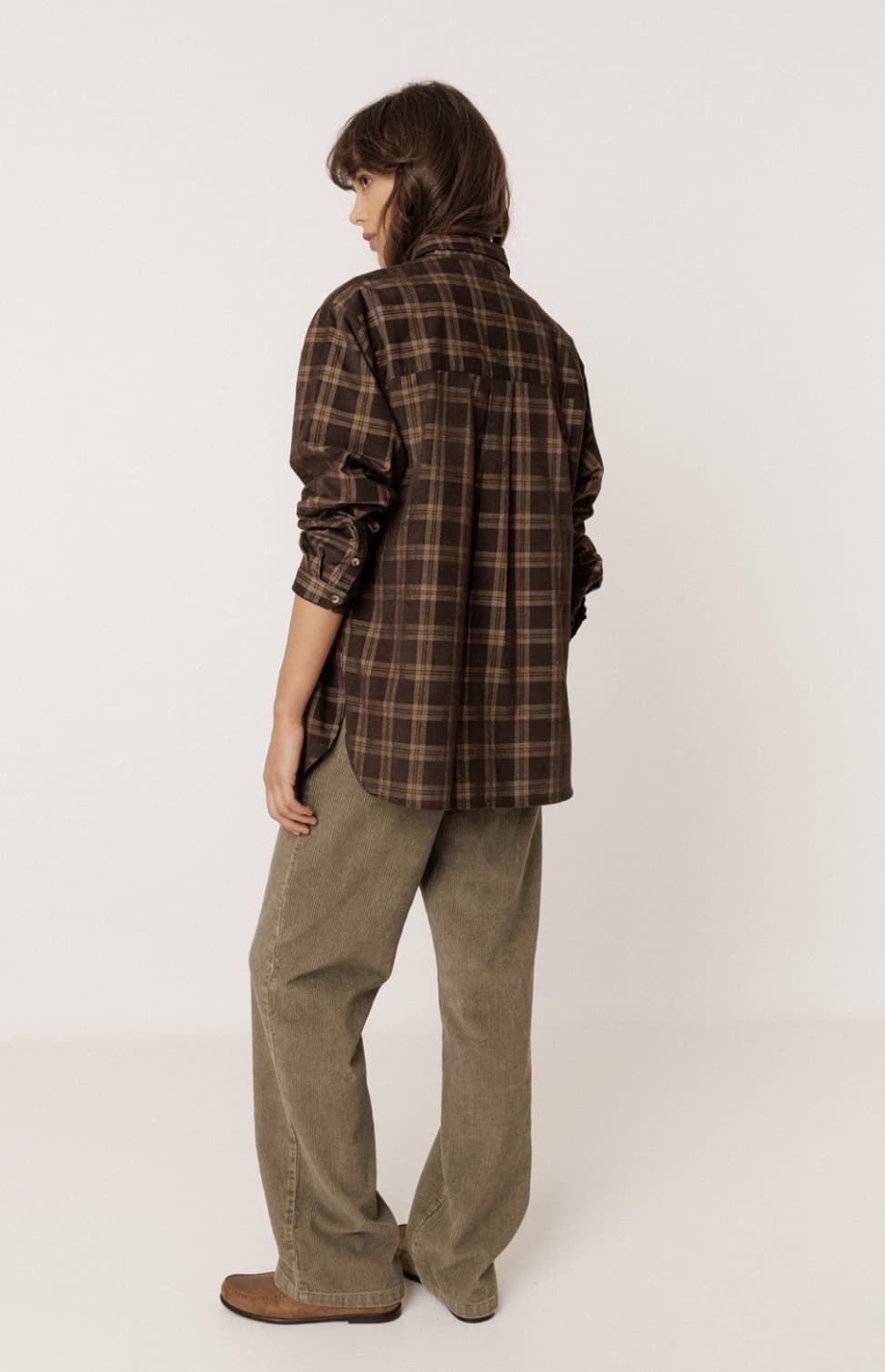 CAMISA Indi & Cold REF. MI315 Oversize micropana cuadros chocolate - Imagen 3