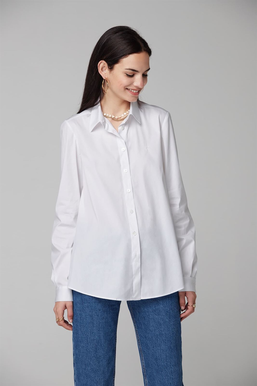 Camisa Oky amplia popelín stretch - Imagen 1