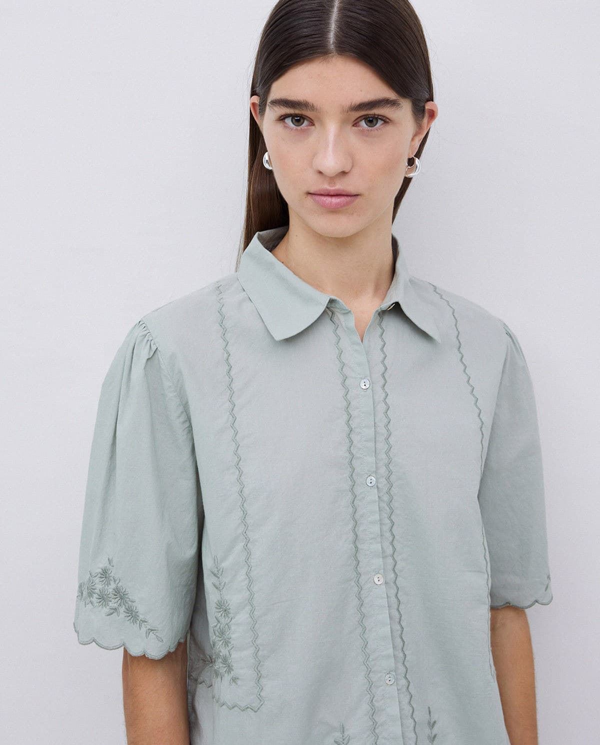 CAMISA Yerse Ref. 42027 ALGODÓN BORDADOS GRIS VERDOSO - Imagen 1