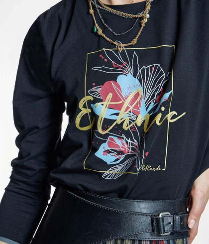 Camiseta  Alba Conde 6801 PRINT ETNICO NEGRA - Imagen 1