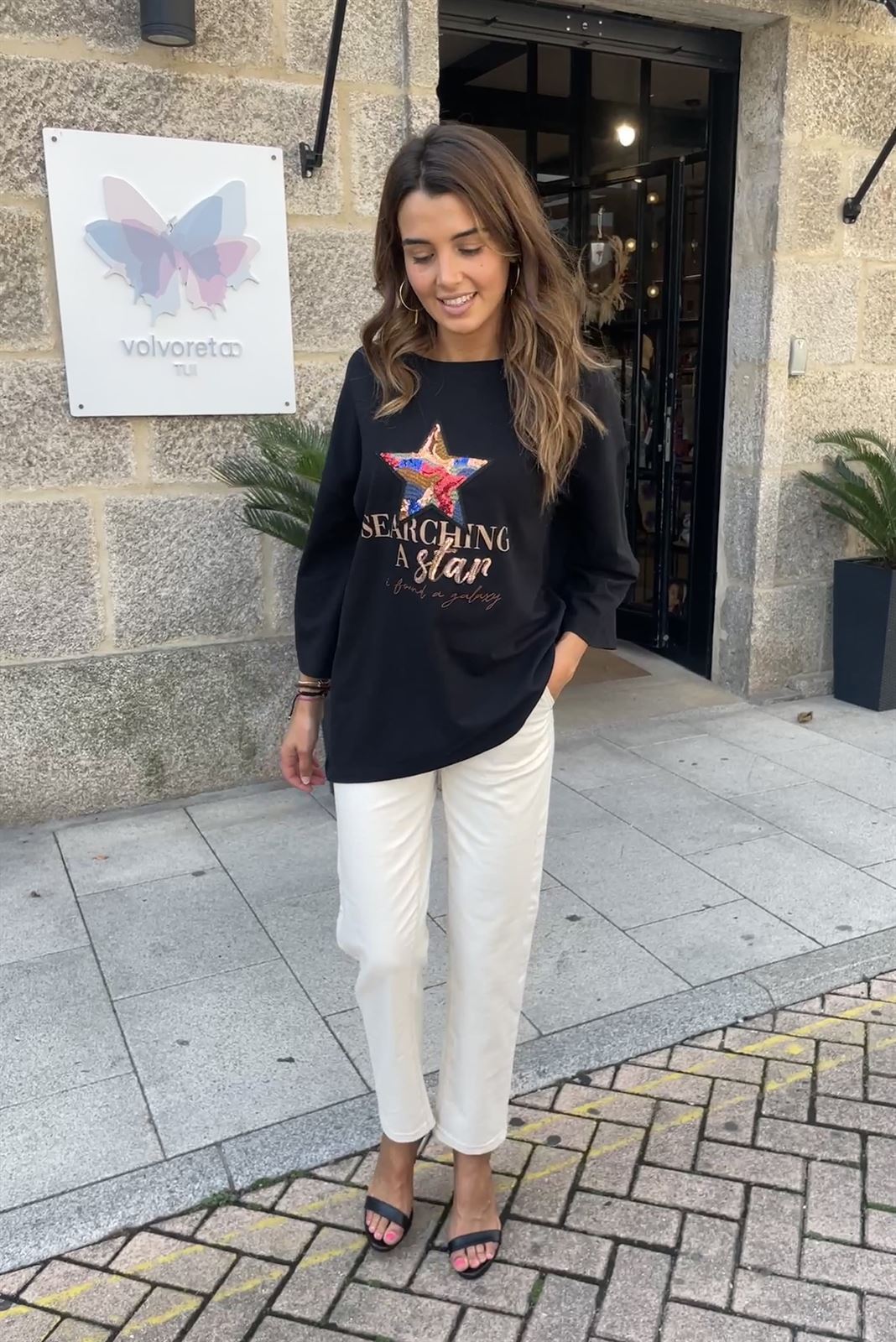 Camiseta Alba Conde estrella negra - Imagen 4