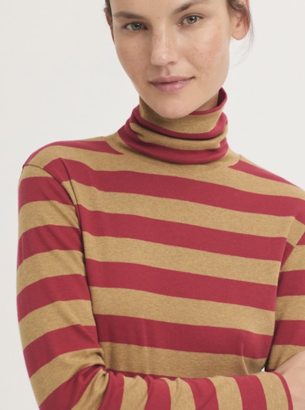 Camiseta Nice Things cuello alto rayas rojo camel - Imagen 4