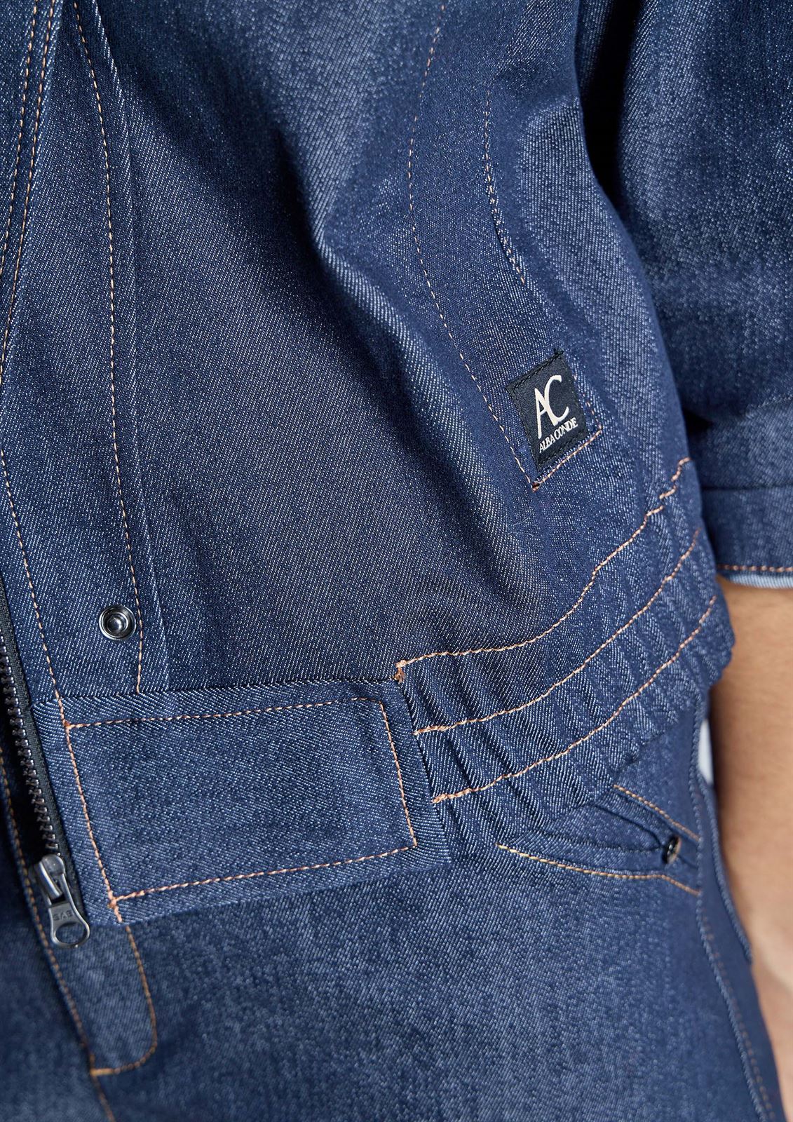 CAZADORA Alba Conde con cremallera denim azul - Imagen 3