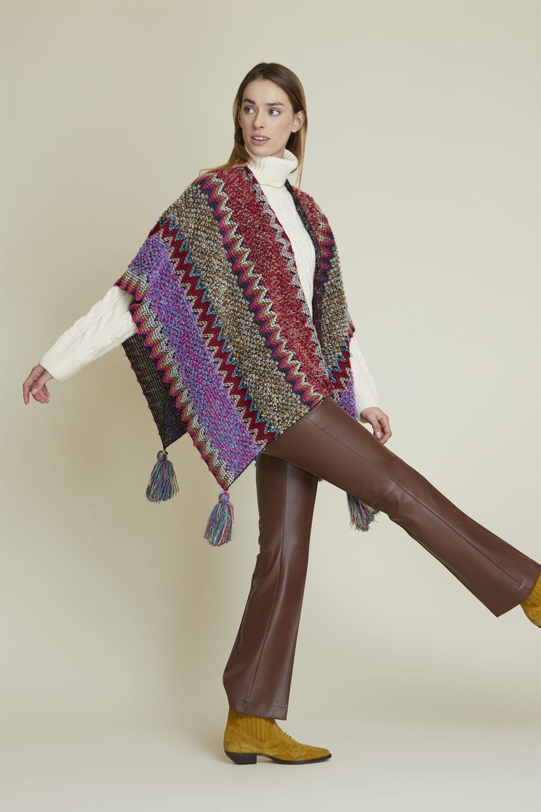 Chal Derhy efecto poncho - Imagen 2