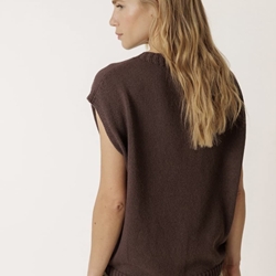 Chaleco Indi & Cold EA520 box bolsillos chocolate - Imagen 2