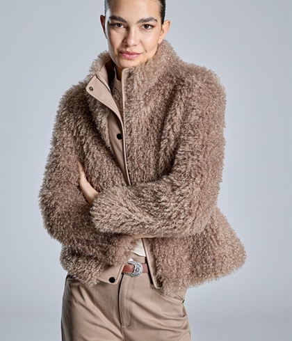 CHAQUETA  Alba Conde 6886-576-13 efecto pelo beige - Imagen 1