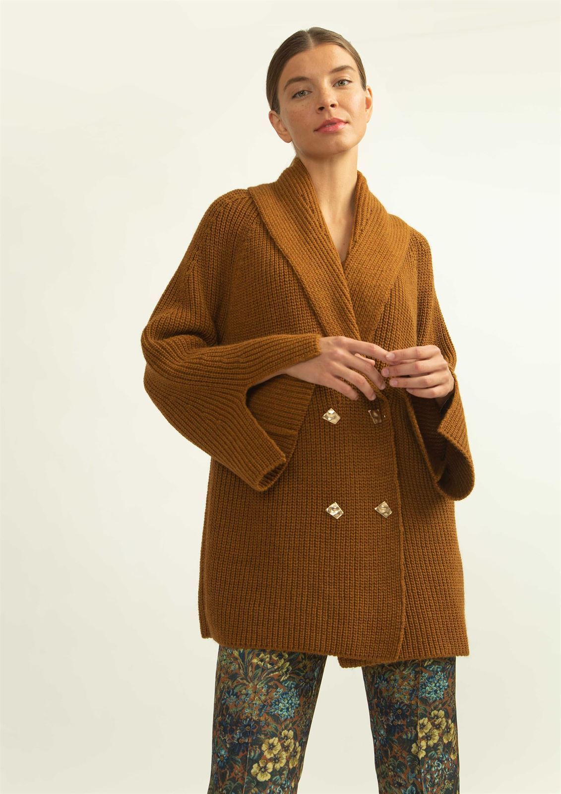 Chaqueta Alba Conde amplia punto camel - Imagen 4