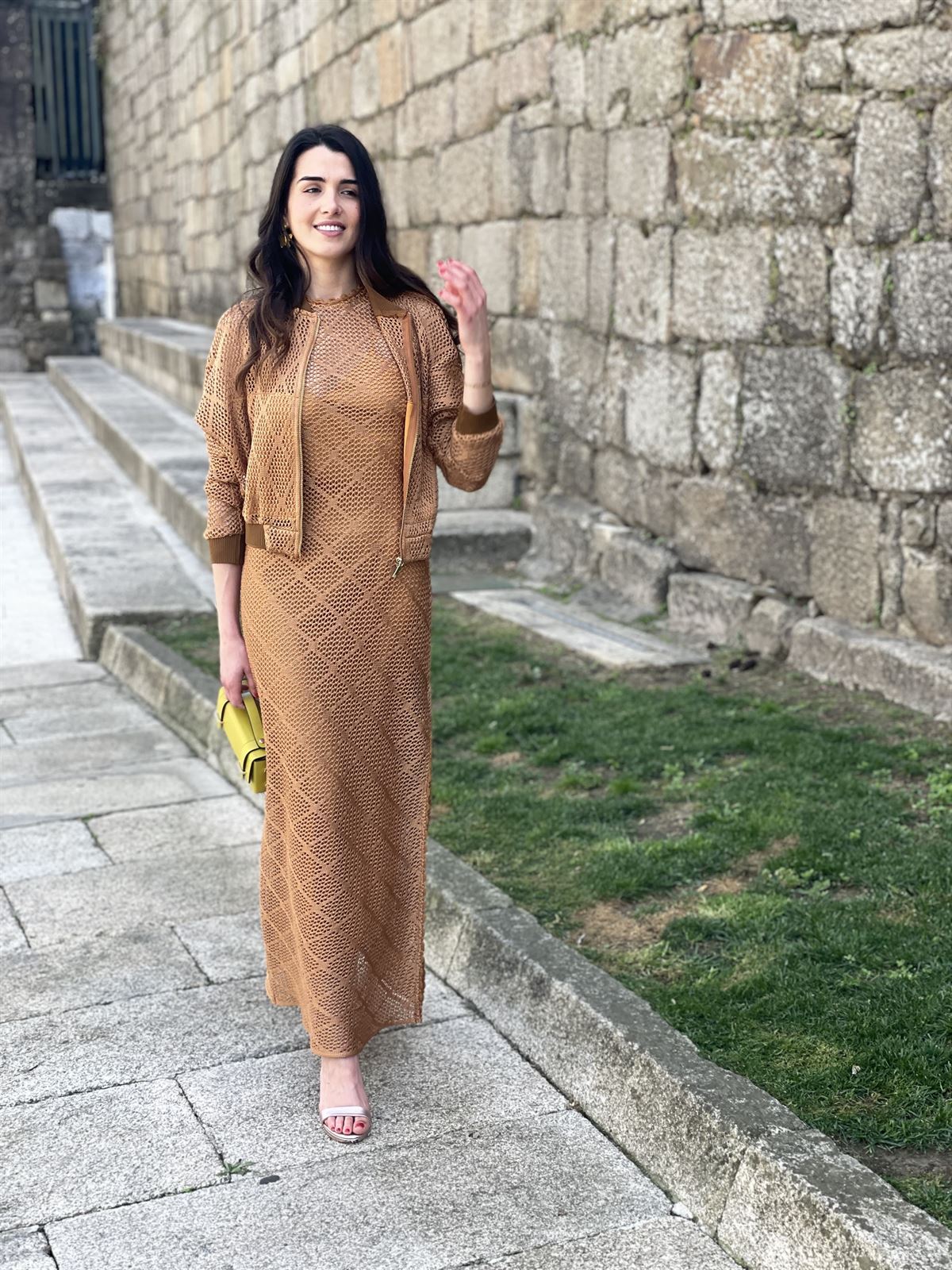 Chaqueta ARGGIDO 49504 punto crochet camel - Imagen 3