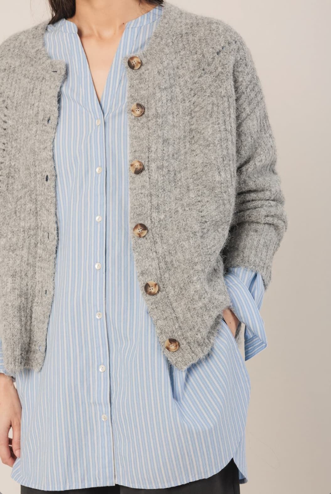 Chaqueta Indi & Cold con detalles desagujados RD451 gris vigore - Imagen 1
