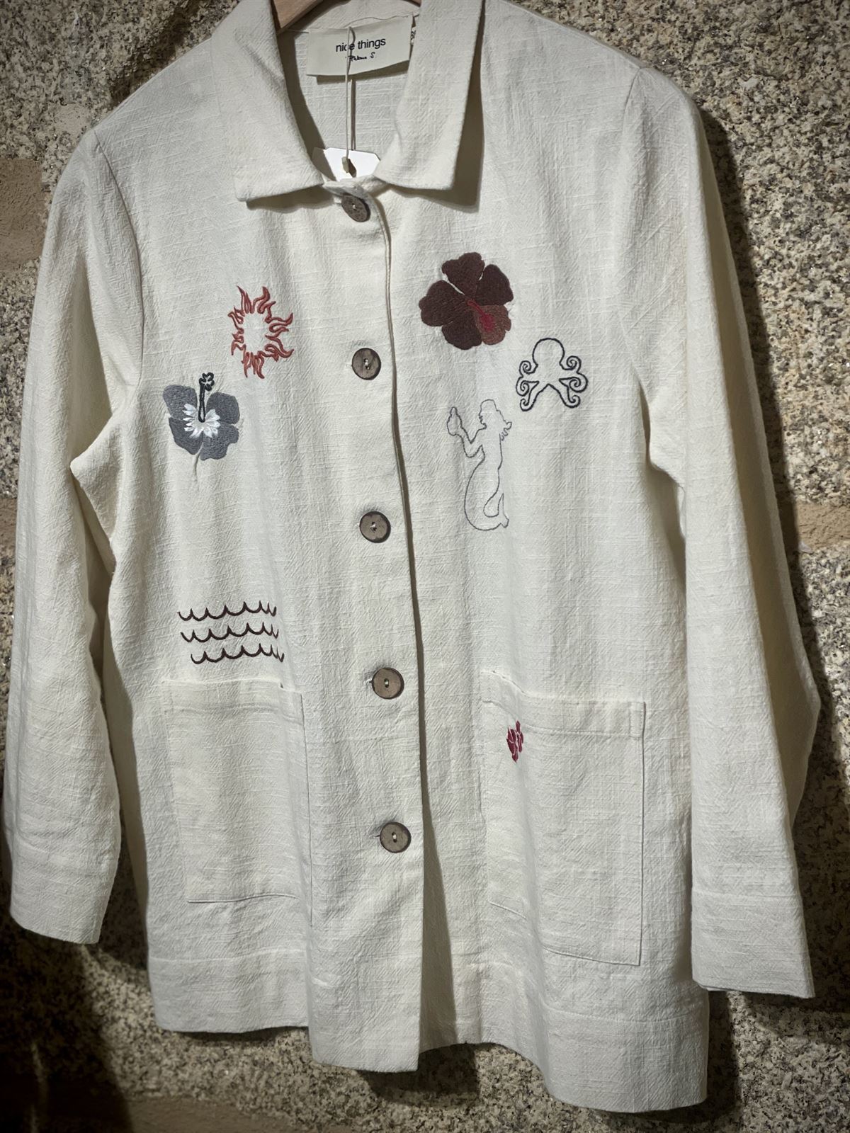 Chaqueta Nice Things bordados pacific cruda - Imagen 5