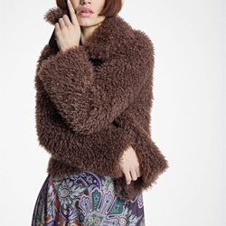 CHAQUETÓN ALBA CONDE 6886 TEDDY MARRÓN CHOCOLATE - Imagen 1