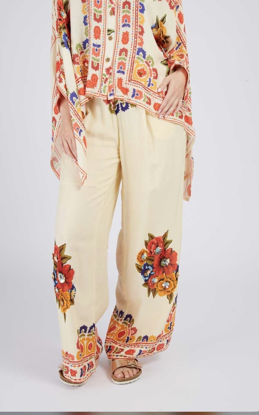 Conjunto Derhy  HOLY de pantalón y kimono crudo - Imagen 4
