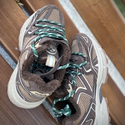 Deportiva VICTORIA 1267100 MYTHOS - TRAIL Marrón - Imagen 1