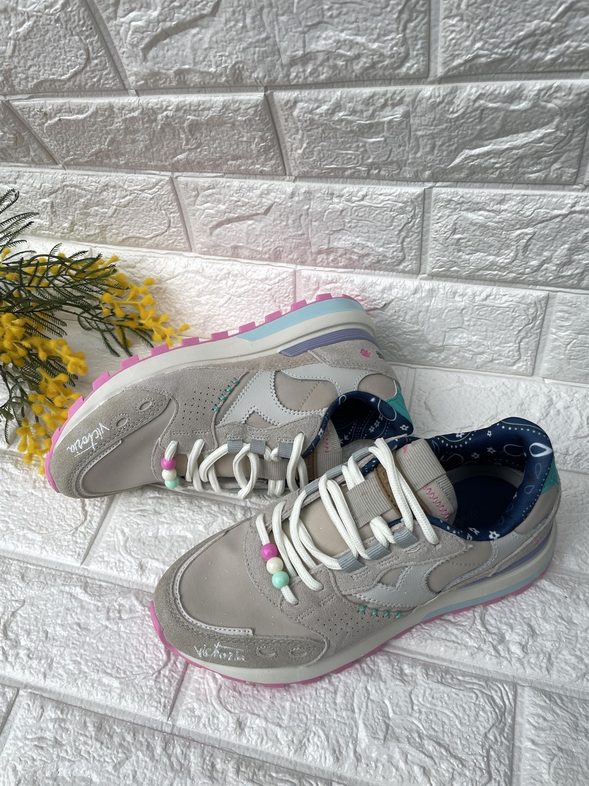 Deportiva VICTORIA LUNA abalorios  multicolor - Imagen 1