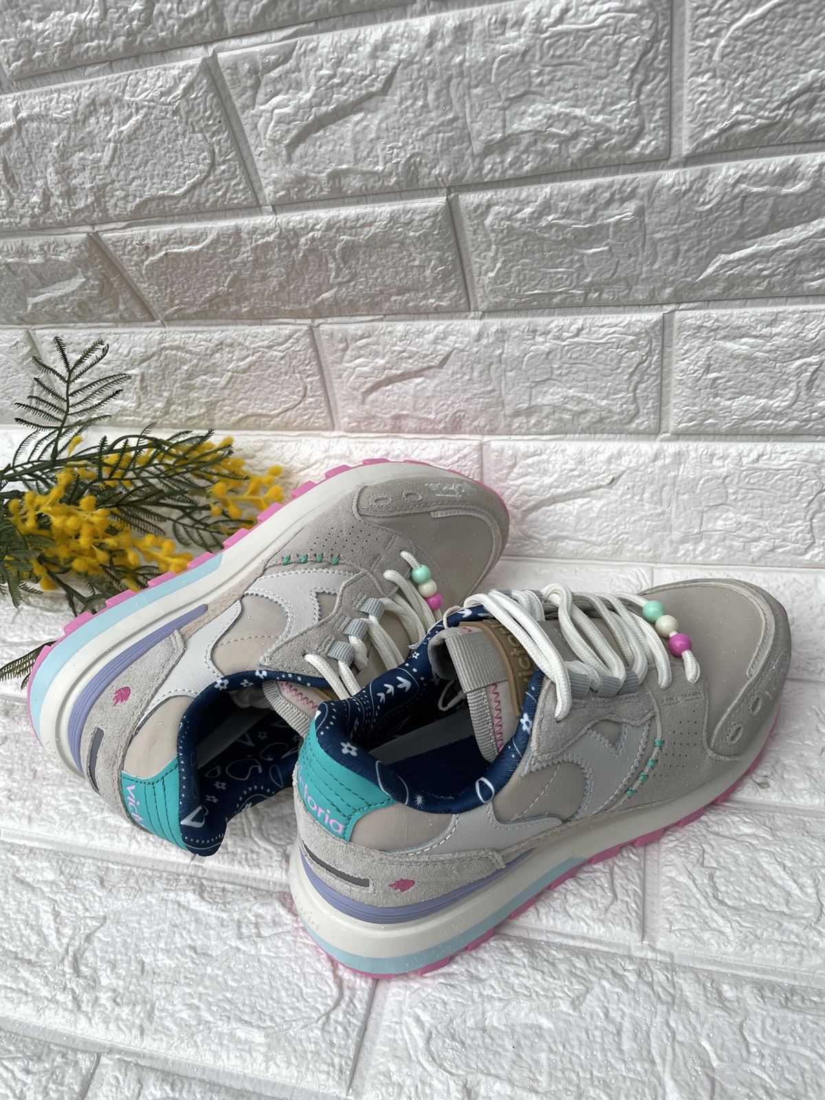 Deportiva VICTORIA LUNA abalorios  multicolor - Imagen 5