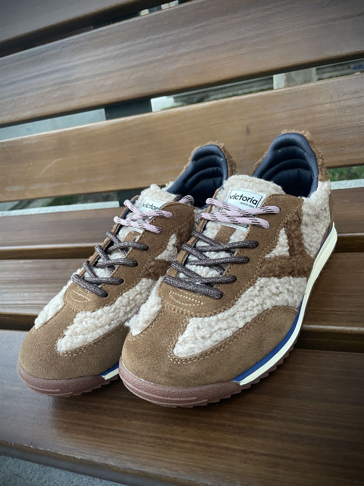 Deportiva VICTORIA SATURNO 1158120 BORREGUITO & SERRAJE Beige - Imagen 2