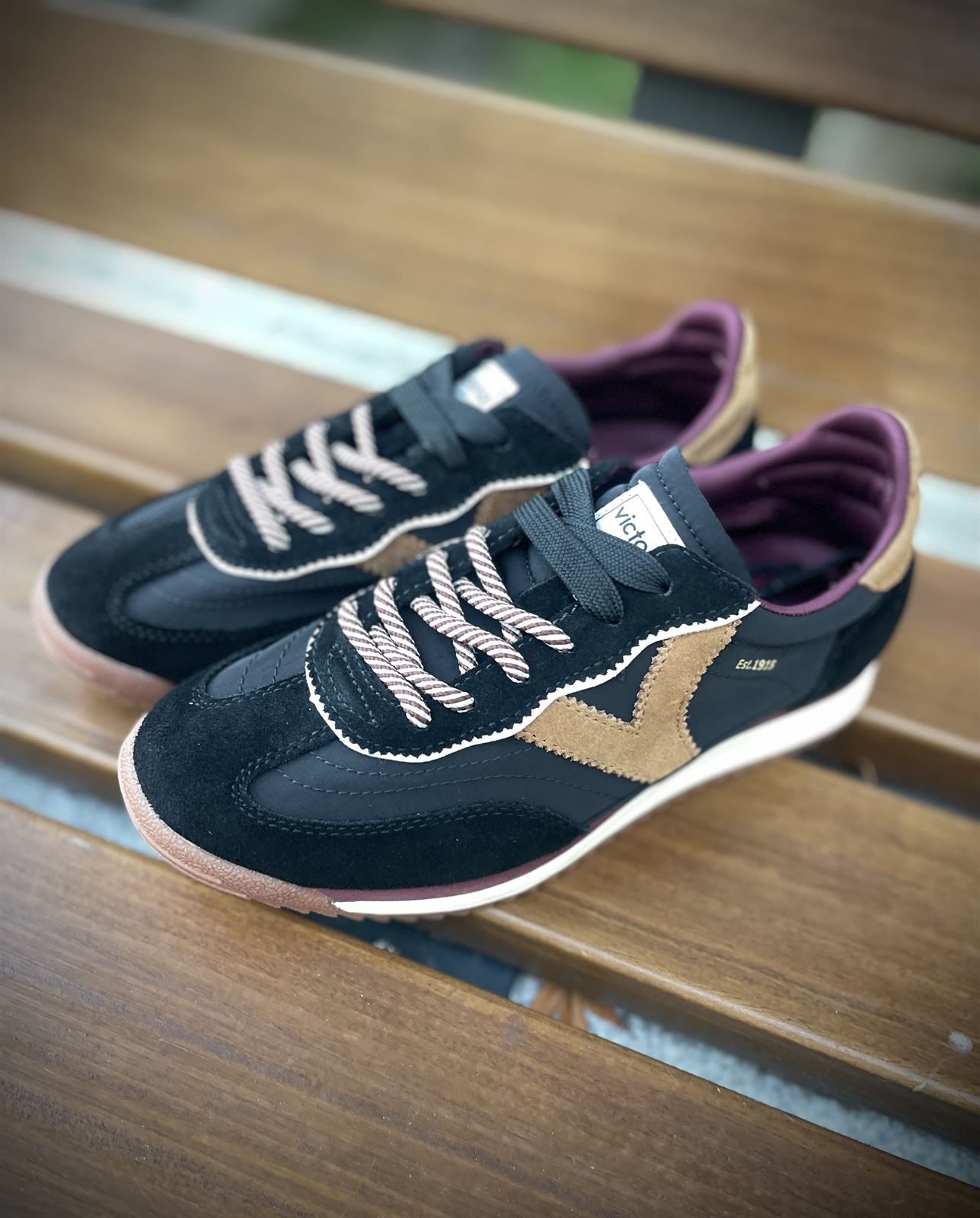 Deportiva VICTORIA SATURNO NYLON & SERRAJE 1158113 Negro - Imagen 3