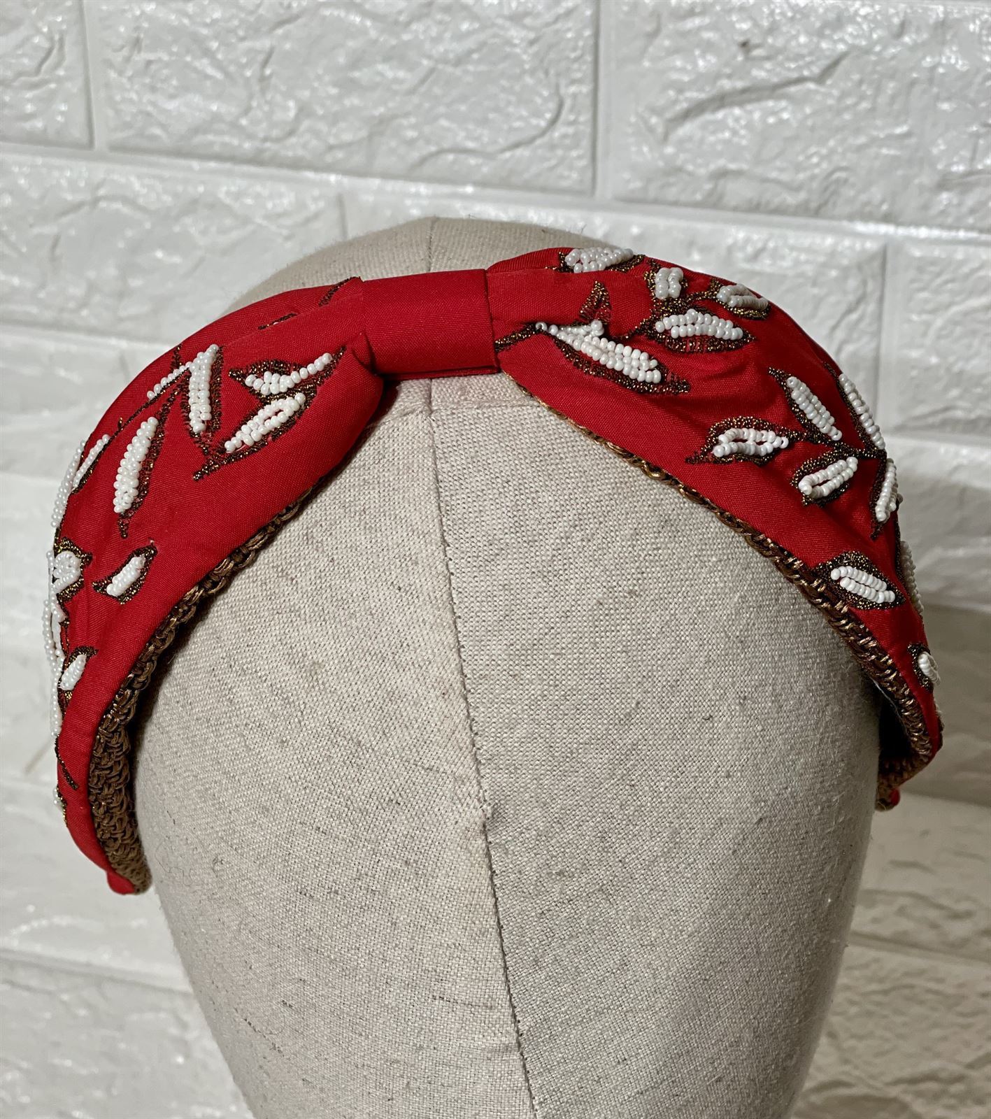 Diadema turbante mujer Alibey roja bordada - Imagen 3