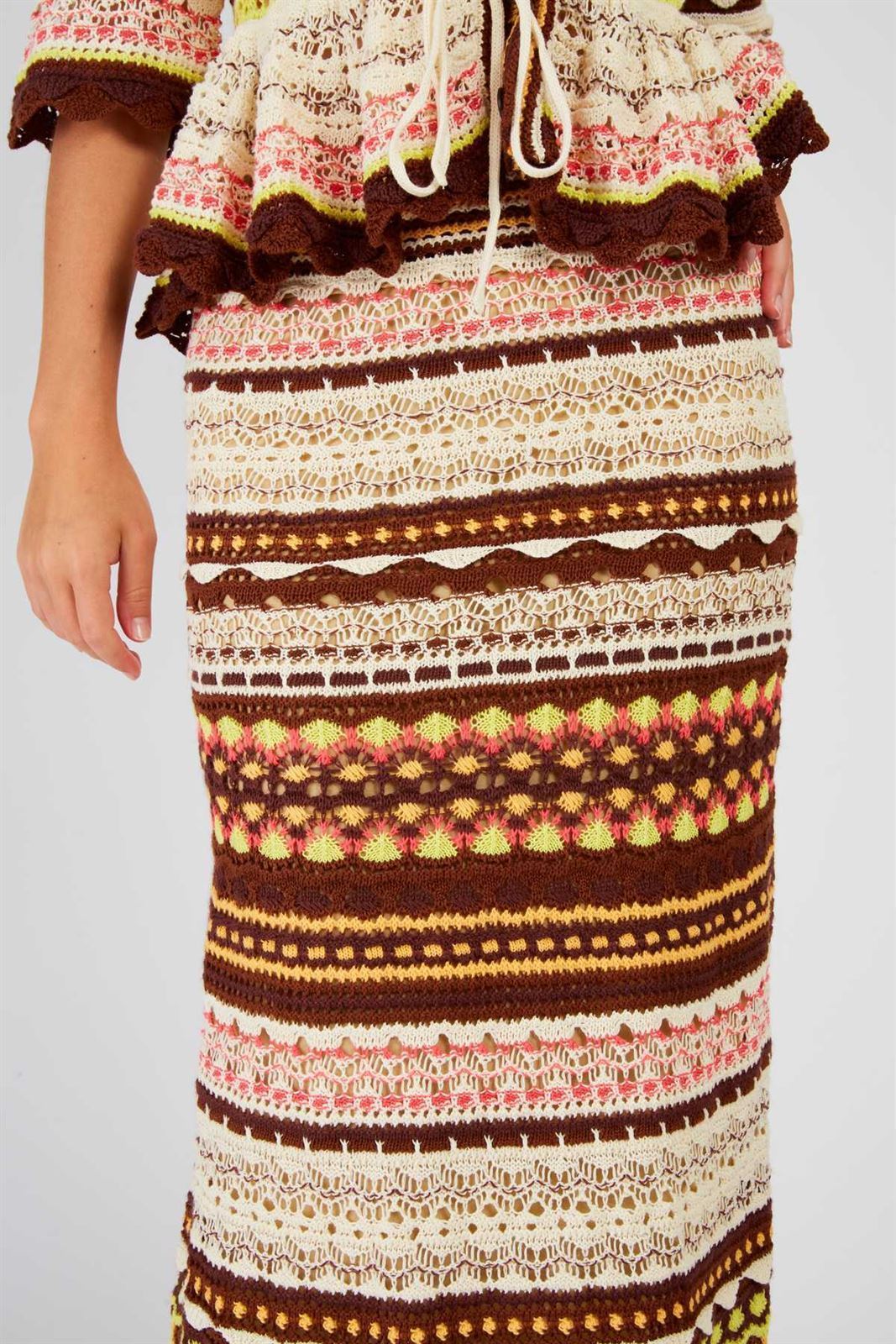 Falda Derhy ADRINA crochet marrones. - Imagen 4