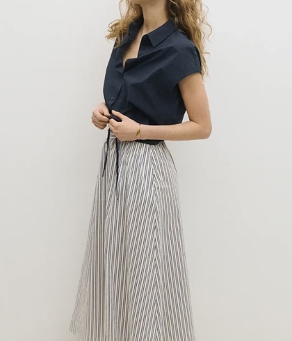 Falda ese O ese RIVIERA en blanco rayas azul marino - Imagen 2