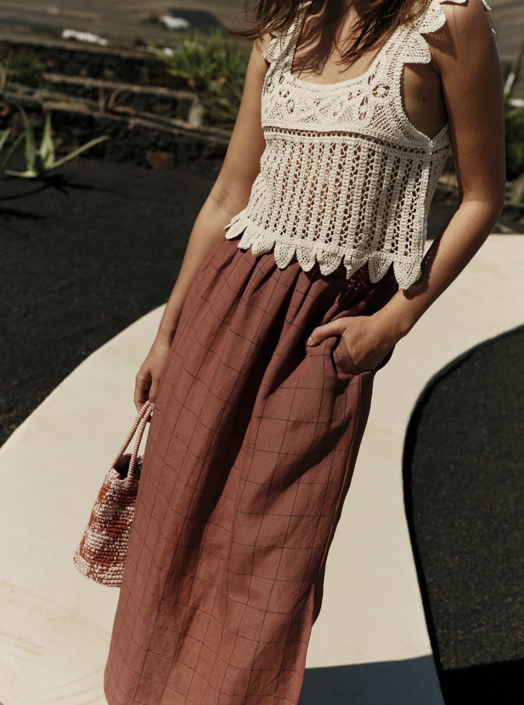 Falda Indi & Cold 223 cuadro ventana chocolate - Imagen 1
