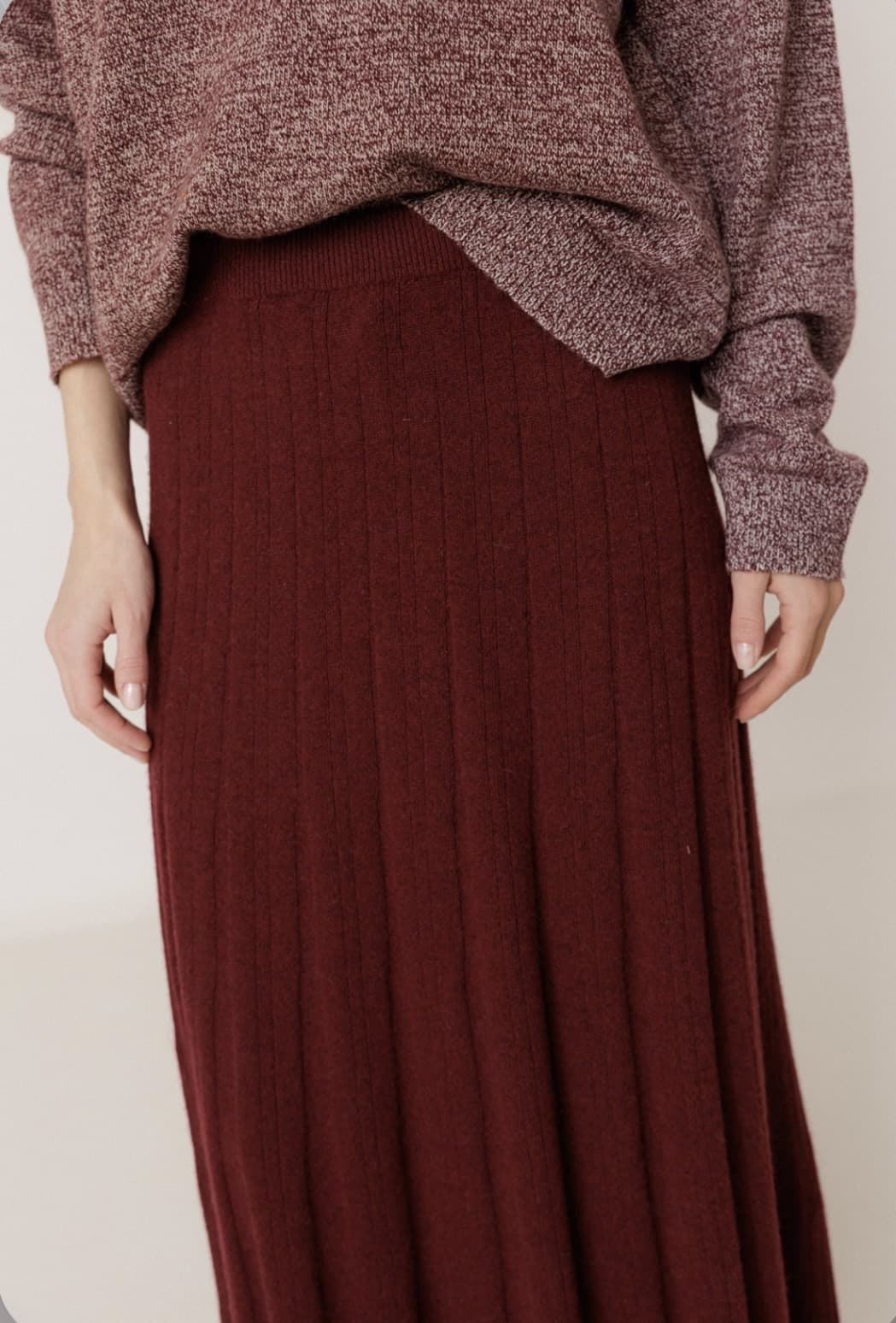 FALDA IndI & Cold MO142 midi canalé cashmere Berenjena - Imagen 4