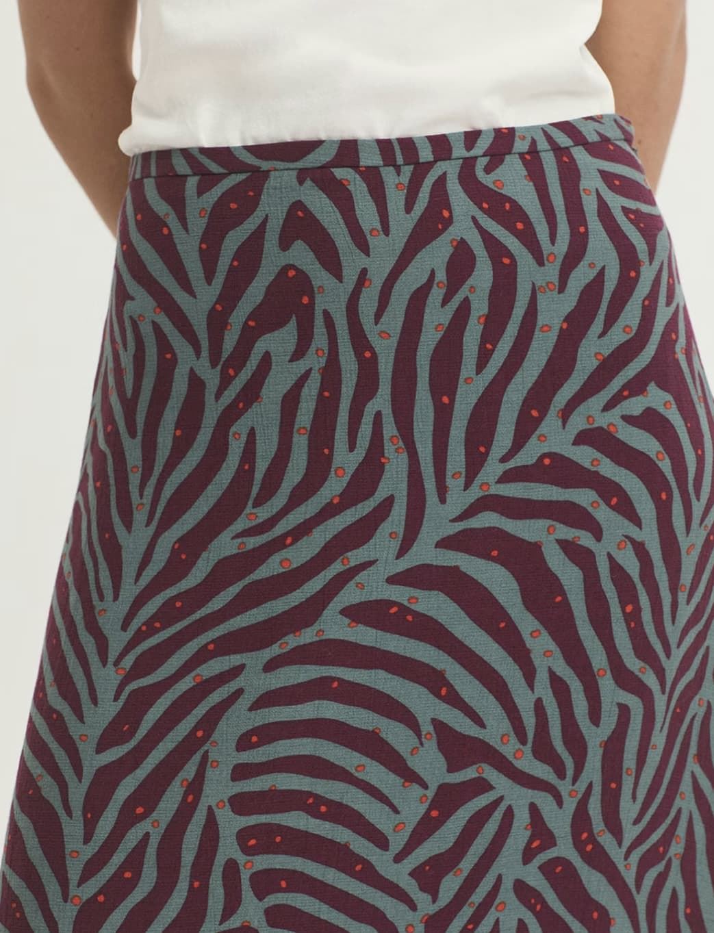 Falda nice things Zebra, grises, burdeos. - Imagen 5