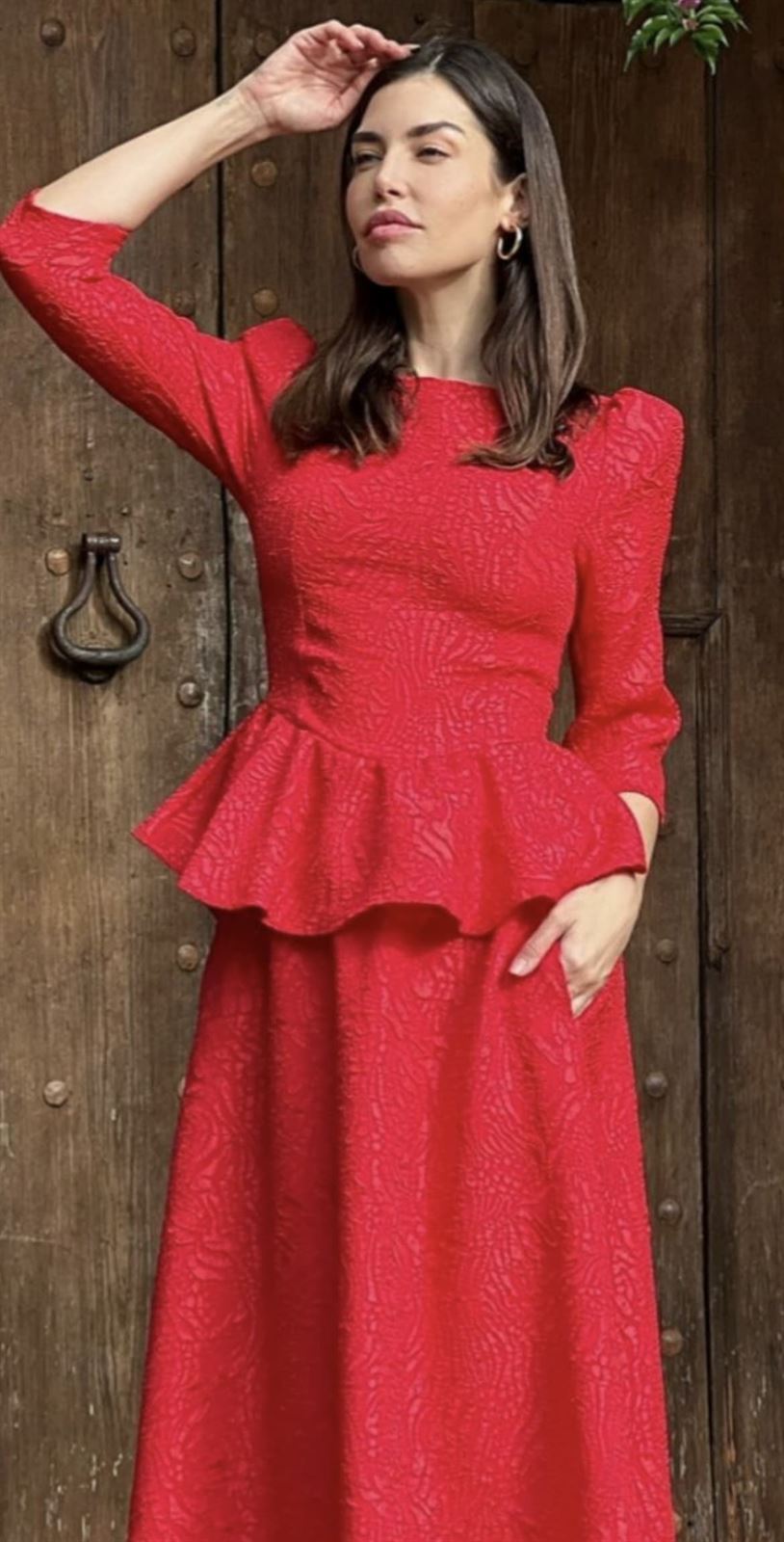 Falda vestir midi relieve vuelo rojo - Imagen 1