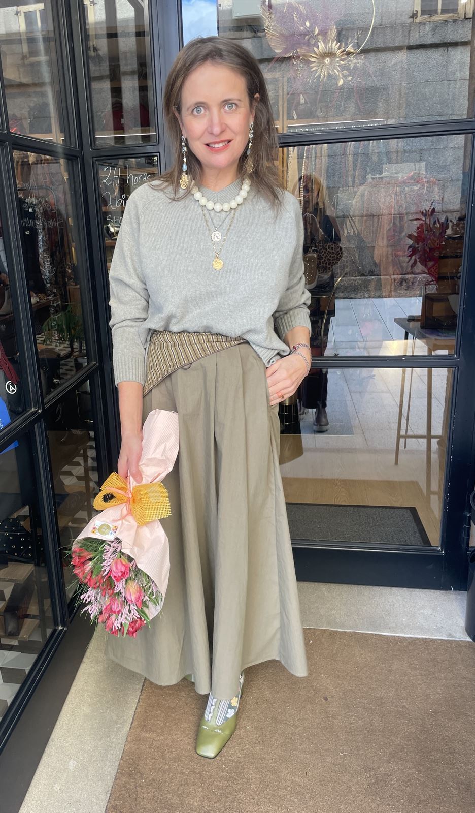 Jersey  43537 MEZCLA LANA CUELLO PICO verde grisáceo - Imagen 1